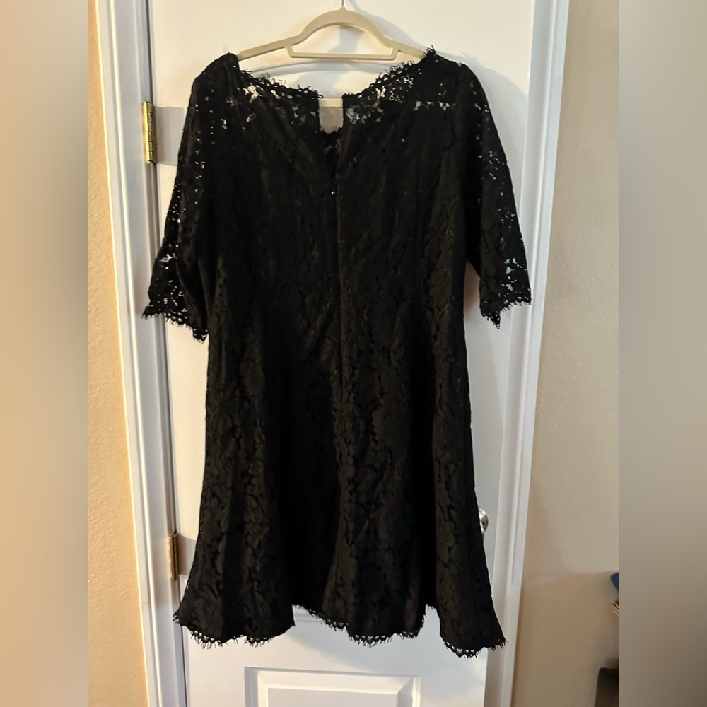 Lace Eliza J black dress great for any celebration. Size 16 beautiful dress